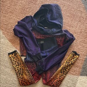 Ultracor M Leopard Leggings and Hoodie set, tiny decorative cutouts on legs